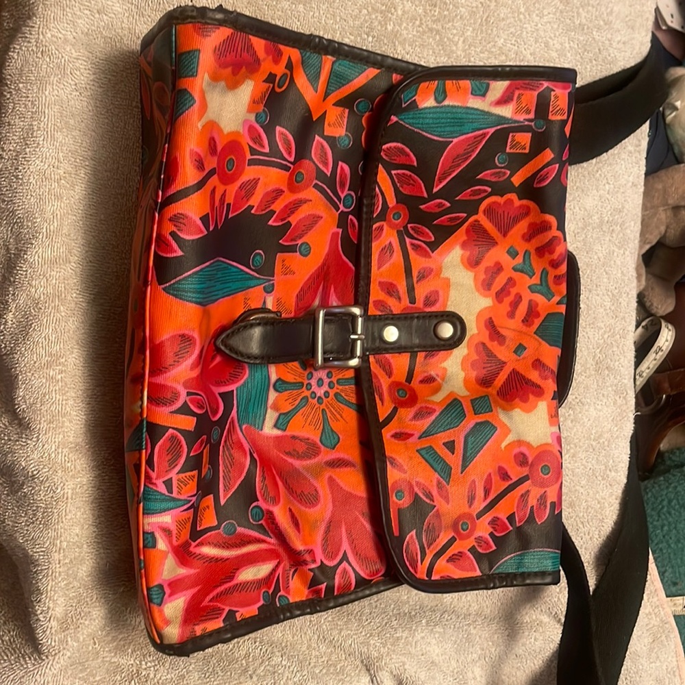 Satchel type bag. Almost like a book bag.